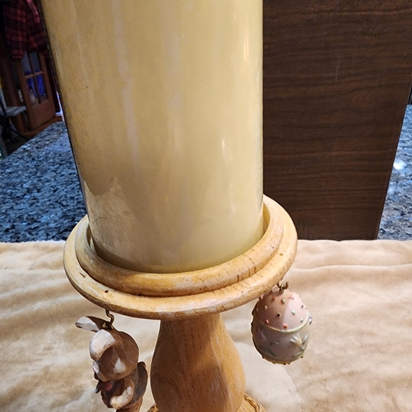 Wood candlestick w 24 pcs only - Picture 13 of 16